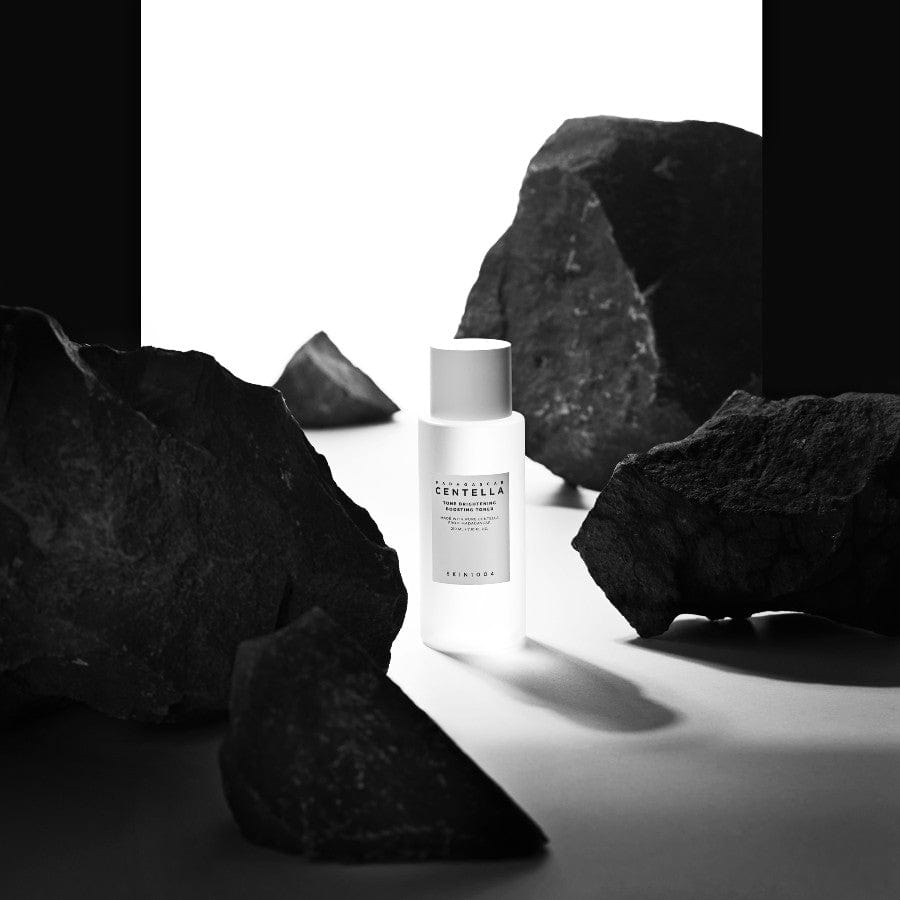 SKIN1004 Toner 210ml Madagascar Centella Tone Brightening Boosting Toner